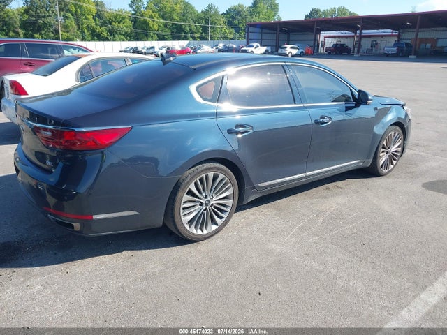 2017 Kia Cadenza Limited მანქანა იყიდება აუქციონზე, vin: KNALC4J18H5060414, აუქციონის ნომერი: 45474023