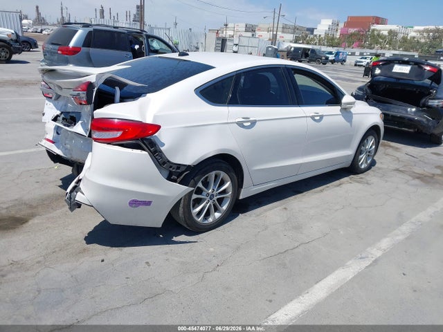 Ford Fusion Energi Titanium 2019 3FA6P0SU7KR175005 Image 4