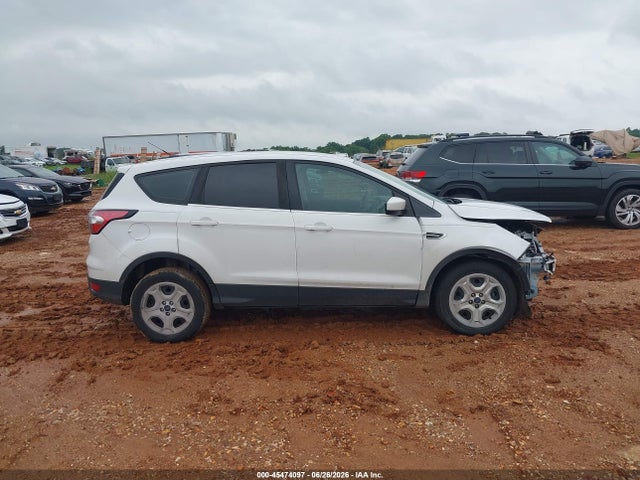 1FMCU0F79JUC59226 Ford ESCAPE S