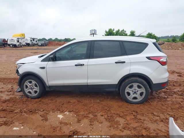 1FMCU0F79JUC59226 Ford ESCAPE S