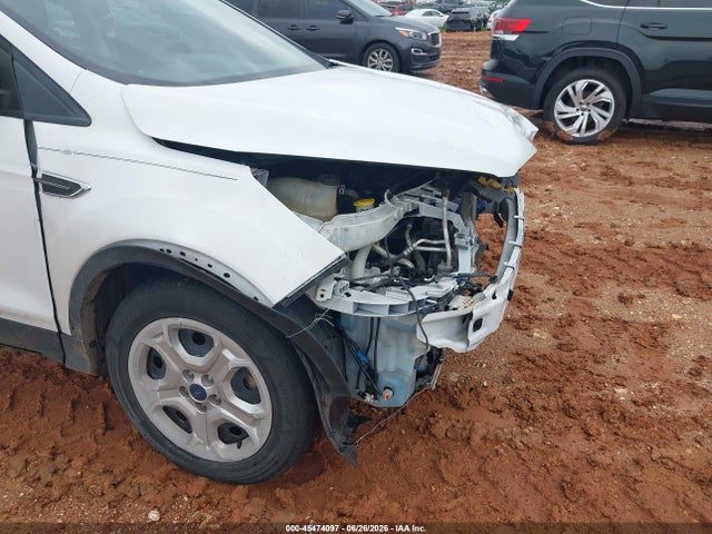 1FMCU0F79JUC59226 Ford ESCAPE S