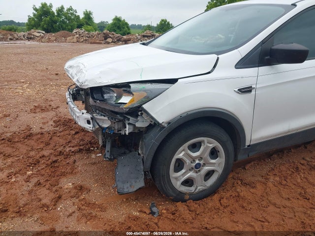 1FMCU0F79JUC59226 Ford ESCAPE S