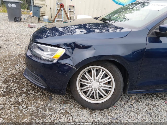 3VWD17AJ3EM422408 Volkswagen Jetta 1.8t Se