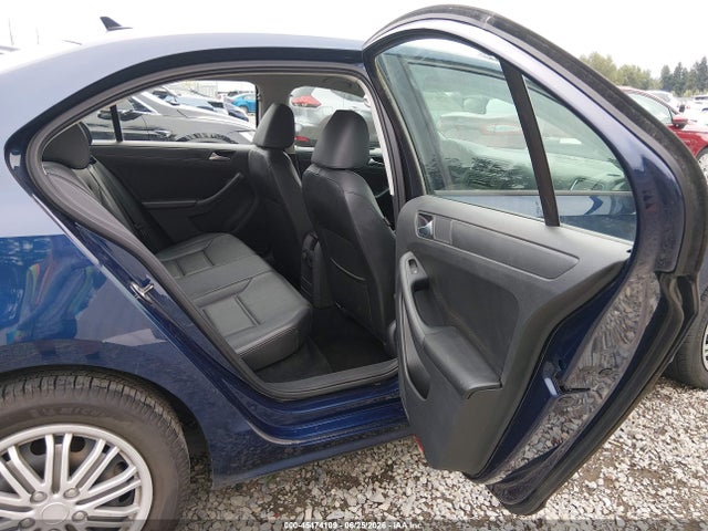3VWD17AJ3EM422408 Volkswagen Jetta 1.8t Se