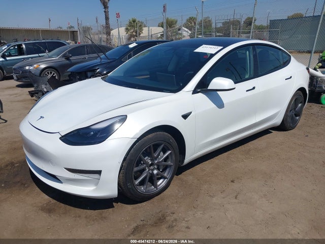 Tesla Model 3 Rear-wheel Drive 2023 5YJ3E1EA1PF580862 Image 2