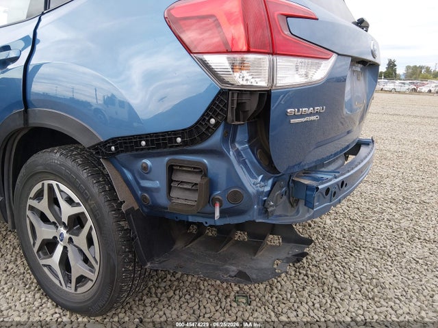 Subaru Forester Premium 2019 JF2SKAEC9KH495977 Image 18