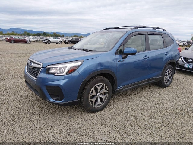 Subaru Forester Premium 2019 JF2SKAEC9KH495977 Image 2
