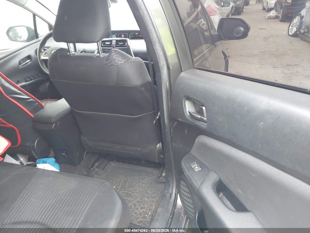 Toyota Prius Two 2017 JTDKBRFU2H3554944 Image 6