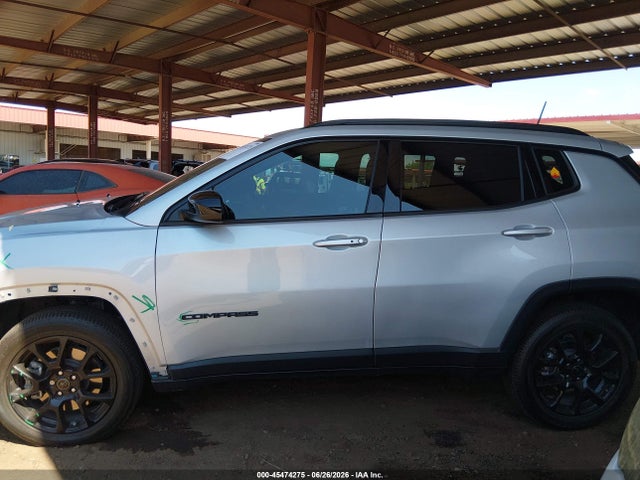 Jeep Compass Latitude 4x4 2025 3C4NJDBN3ST585391 Image 15