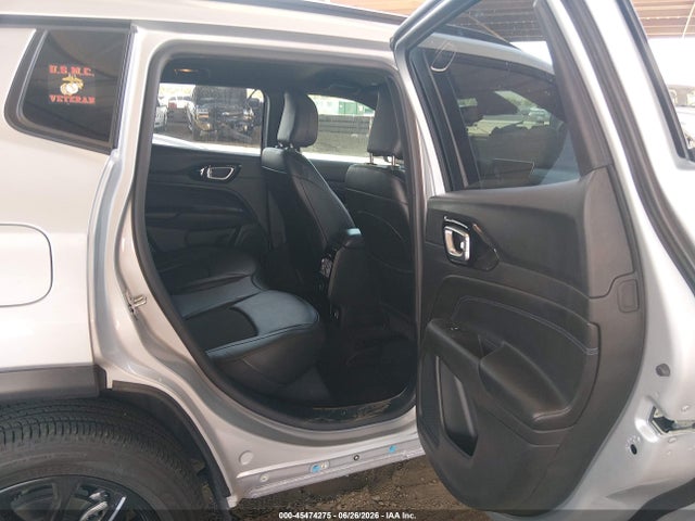 Jeep Compass Latitude 4x4 2025 3C4NJDBN3ST585391 Image 8