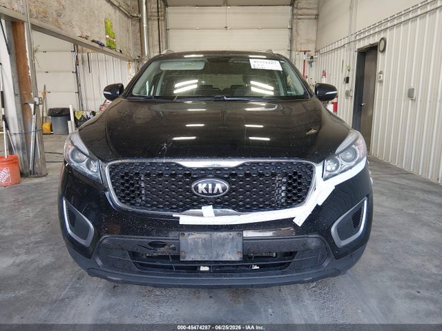 5XYPGDA57HG193734 KIA Sorento 3.3l Lx