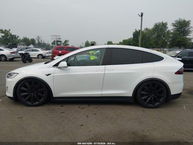 Tesla Model X 100d/75d/90d 2017 5YJXCBE20HF049952 Image 13