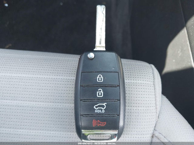 KNDPM3AC7L7644040 KIA Sportage Lx