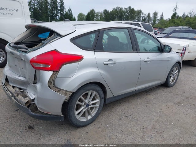 1FADP3K26GL283967 Ford FOCUS SE