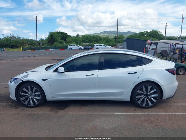Tesla Model 3 Long Range All-wheel Drive 2025 5YJ3E1EB3SF049096 Image 14