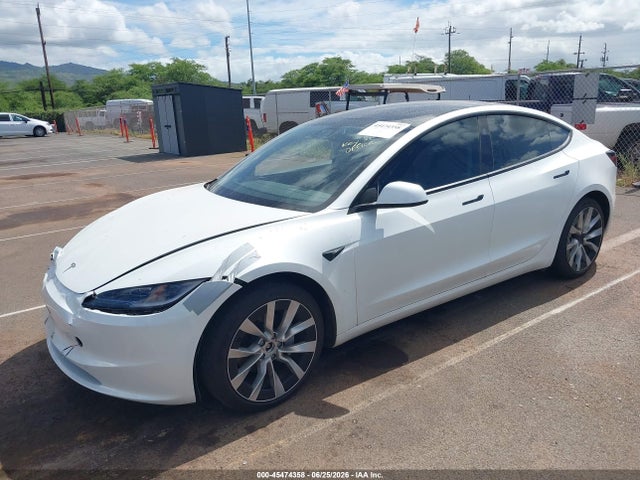 Tesla Model 3 Long Range All-wheel Drive 2025 5YJ3E1EB3SF049096 Image 2