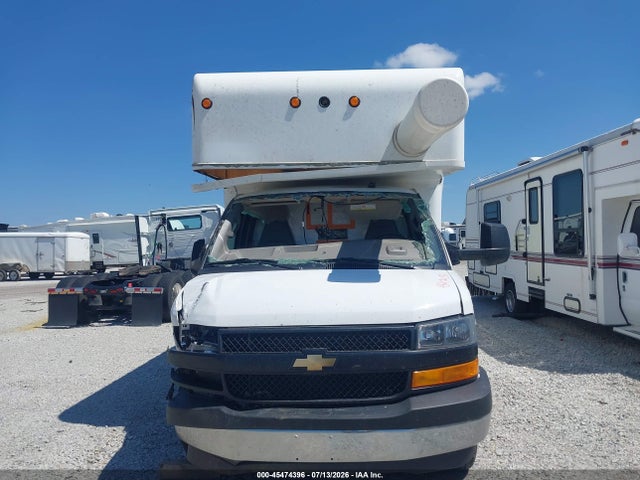 45474396 :رقم المزاد ، 1HA0GSF76RN011561 vin ، 2024 Chevrolet Express Cutaway Work Van مزاد بيع