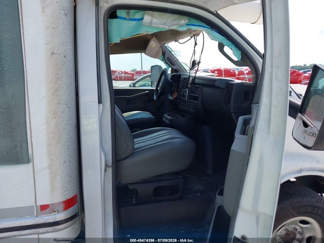 45474396 :رقم المزاد ، 1HA0GSF76RN011561 vin ، 2024 Chevrolet Express Cutaway Work Van مزاد بيع