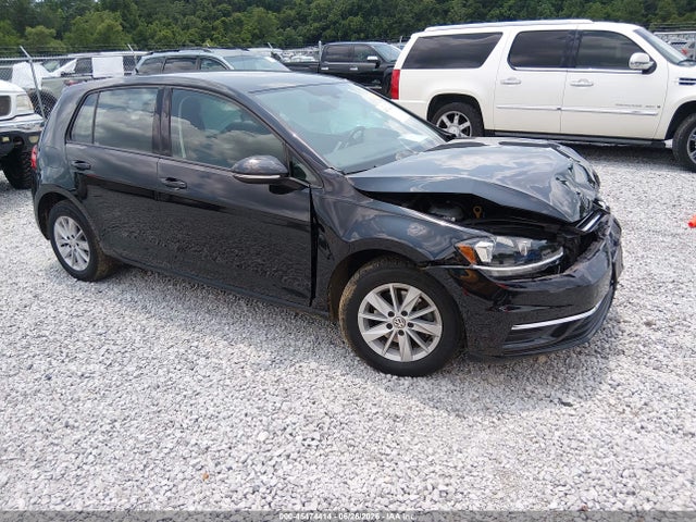 45474414 :رقم المزاد ، 3VWG17AU8JM273141 vin ، 2018 Volkswagen Golf Tsi S/tsi Se مزاد بيع
