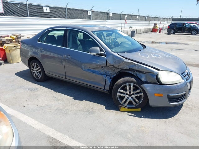 2006 Volkswagen Jetta 2.5 მანქანა იყიდება აუქციონზე, vin: 3VWSG71K06M656795, აუქციონის ნომერი: 45474424