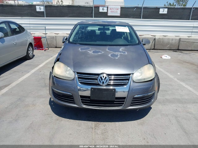 2006 Volkswagen Jetta 2.5 მანქანა იყიდება აუქციონზე, vin: 3VWSG71K06M656795, აუქციონის ნომერი: 45474424