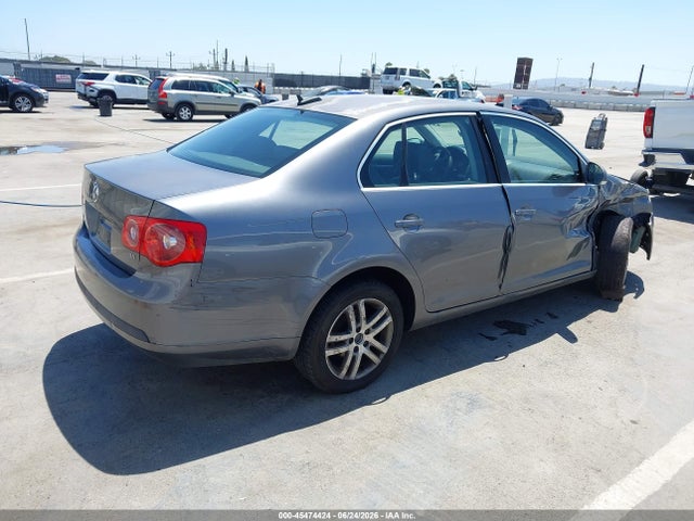 2006 Volkswagen Jetta 2.5 მანქანა იყიდება აუქციონზე, vin: 3VWSG71K06M656795, აუქციონის ნომერი: 45474424