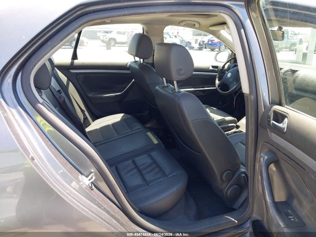 2006 Volkswagen Jetta 2.5 მანქანა იყიდება აუქციონზე, vin: 3VWSG71K06M656795, აუქციონის ნომერი: 45474424