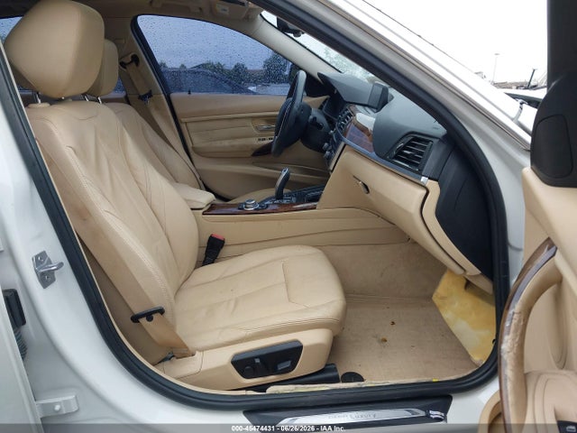 45474431 :رقم المزاد ، WBA3B5G53DNS02388 vin ، 2013 Bmw 328i Xdrive مزاد بيع