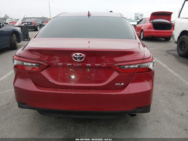 Toyota CAMRY XLE 2022 4T1F11AKXNU711259 Image 16