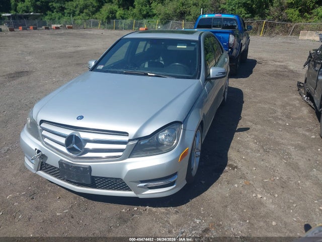 Aukcja sprzedaży 2013 Mercedes-benz C 300 Sport 4matic, vin: WDDGF8AB7DR281264, numer aukcji: 45474452