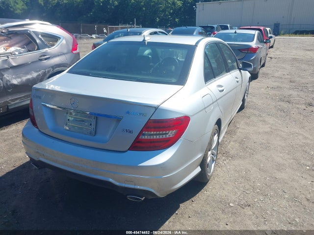 Aukcja sprzedaży 2013 Mercedes-benz C 300 Sport 4matic, vin: WDDGF8AB7DR281264, numer aukcji: 45474452