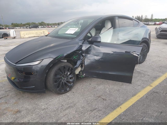 2026 Tesla Model Y All-wheel Drive/long Range Launch Series/premium All-wheel Drive მანქანა იყიდება აუქციონზე, vin: 7SAYGDEE7TA635085, აუქციონის ნომერი: 45474508