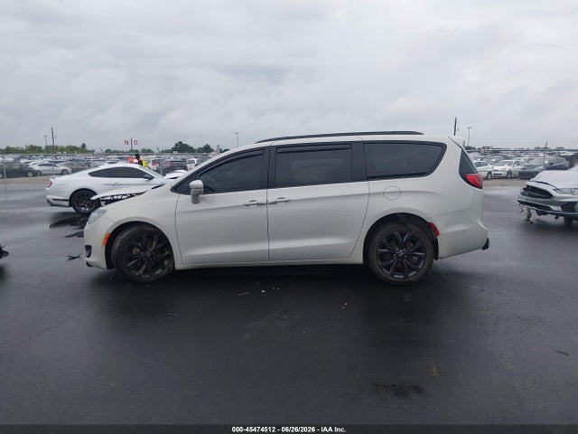 45474512 :رقم المزاد ، 2C4RC1GG2LR124286 vin ، 2020 Chrysler Pacifica 35th Anniversary Limited مزاد بيع