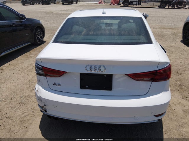 WAUAUGFF2H1055422 Audi A3 PREMIUM