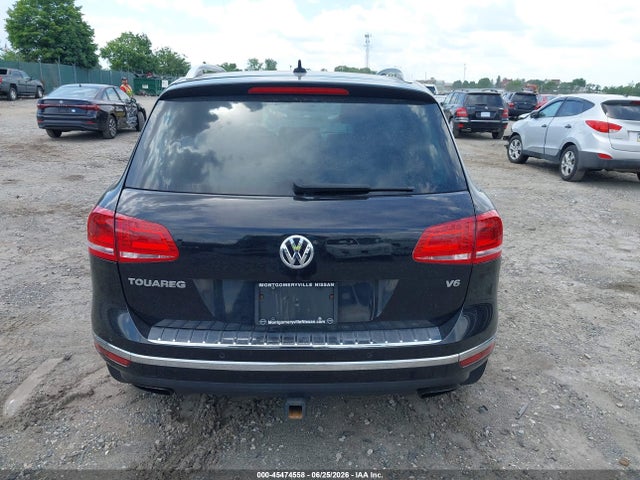 WVGRF7BPXHD000869 Volkswagen Touareg V6 Wolfsburg Edition
