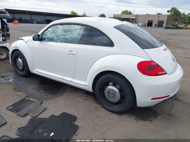 Volkswagen Beetle 2.5l 2014 3VWJP7ATXEM608904 Image 3