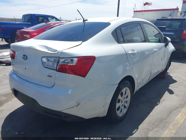 KIA RIO LX 2015 KNADM4A32F6458079 Image 4