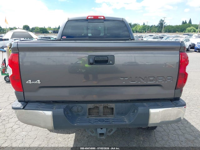 5TFUY5F15HX589203 Toyota Tundra Sr5 5.7l V8