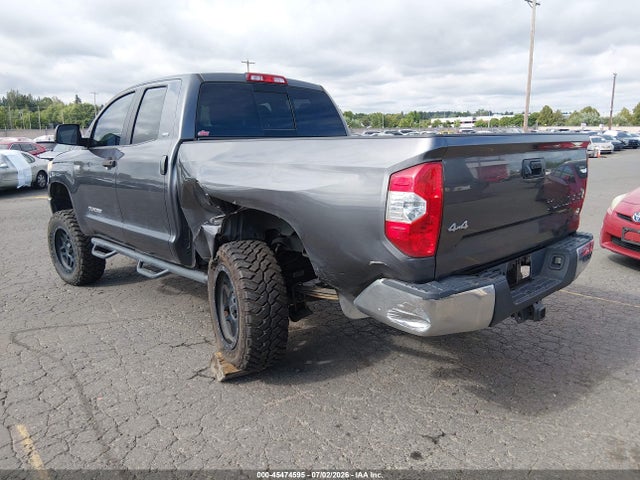 5TFUY5F15HX589203 Toyota Tundra Sr5 5.7l V8
