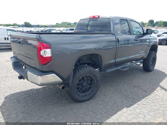 5TFUY5F15HX589203 Toyota Tundra Sr5 5.7l V8