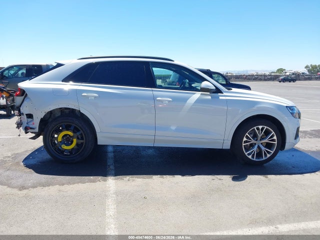 2020 Audi Q8 Premium 55 Tfsi Quattro Tiptronic მანქანა იყიდება აუქციონზე, vin: WA1AVAF19LD023165, აუქციონის ნომერი: 45474600