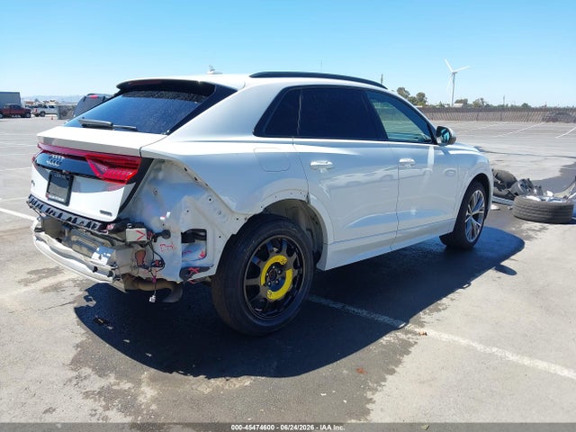 2020 Audi Q8 Premium 55 Tfsi Quattro Tiptronic მანქანა იყიდება აუქციონზე, vin: WA1AVAF19LD023165, აუქციონის ნომერი: 45474600