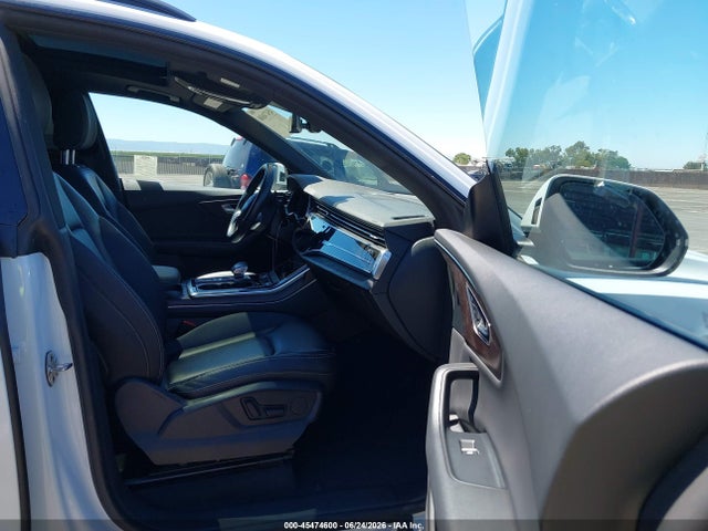 2020 Audi Q8 Premium 55 Tfsi Quattro Tiptronic მანქანა იყიდება აუქციონზე, vin: WA1AVAF19LD023165, აუქციონის ნომერი: 45474600
