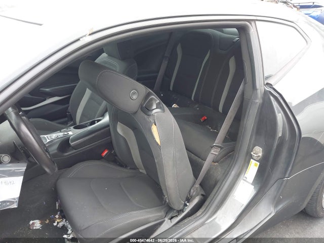 Chevrolet Camaro 1lt 2017 1G1FB1RS0H0181295 Image 8