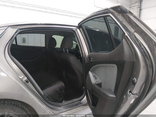KIA Optima Lx 2015 5XXGM4A77FG467879 Image 8