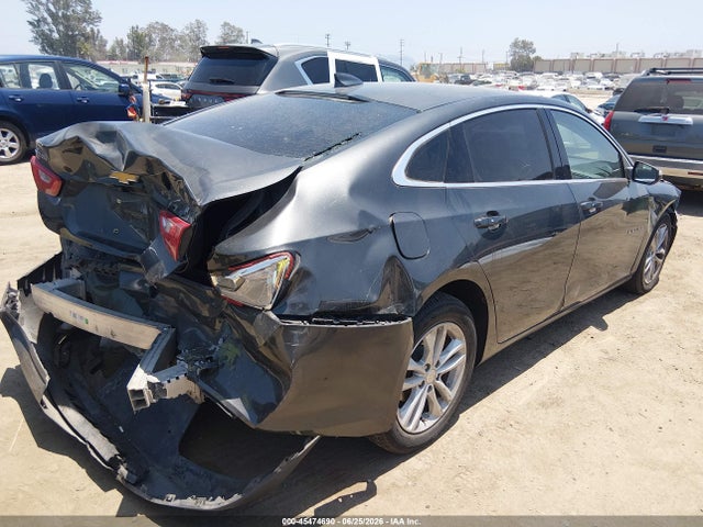 Chevrolet MALIBU LT 2018 1G1ZD5ST6JF230410 Image 4