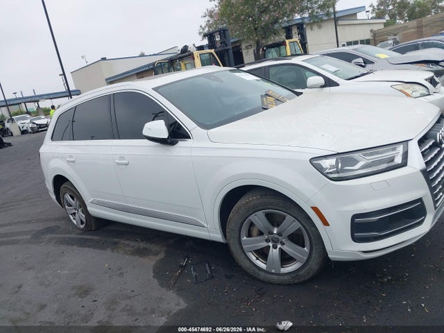 45474692 :رقم المزاد ، WA1AHAF71KD034977 vin ، 2019 Audi Q7 45 Premium/45 Se Premium مزاد بيع