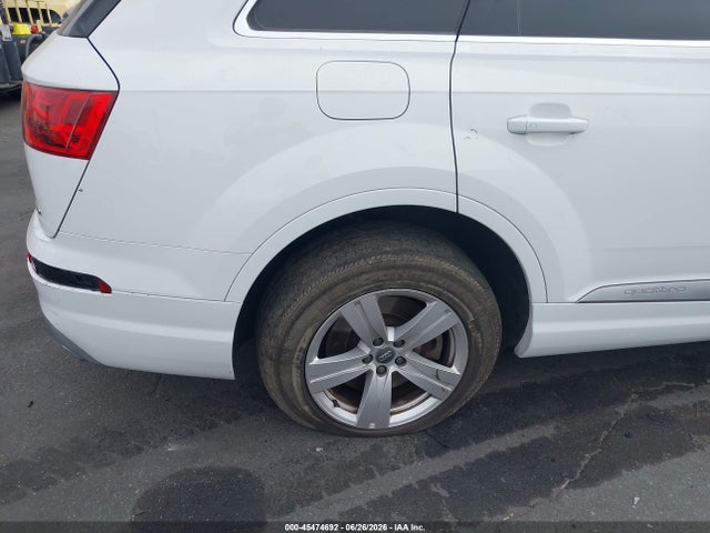 45474692 :رقم المزاد ، WA1AHAF71KD034977 vin ، 2019 Audi Q7 45 Premium/45 Se Premium مزاد بيع