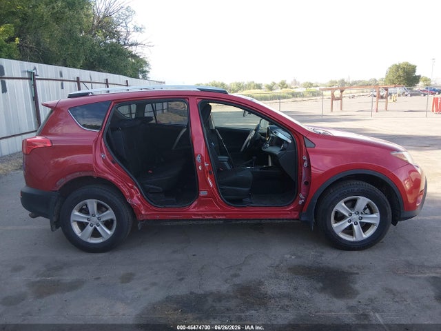 JTMRFREV9ED083801 Toyota Rav4 Xle