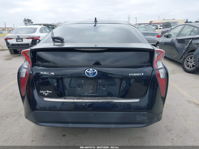 Toyota Prius Two 2016 JTDKBRFU7G3522537 Image 16